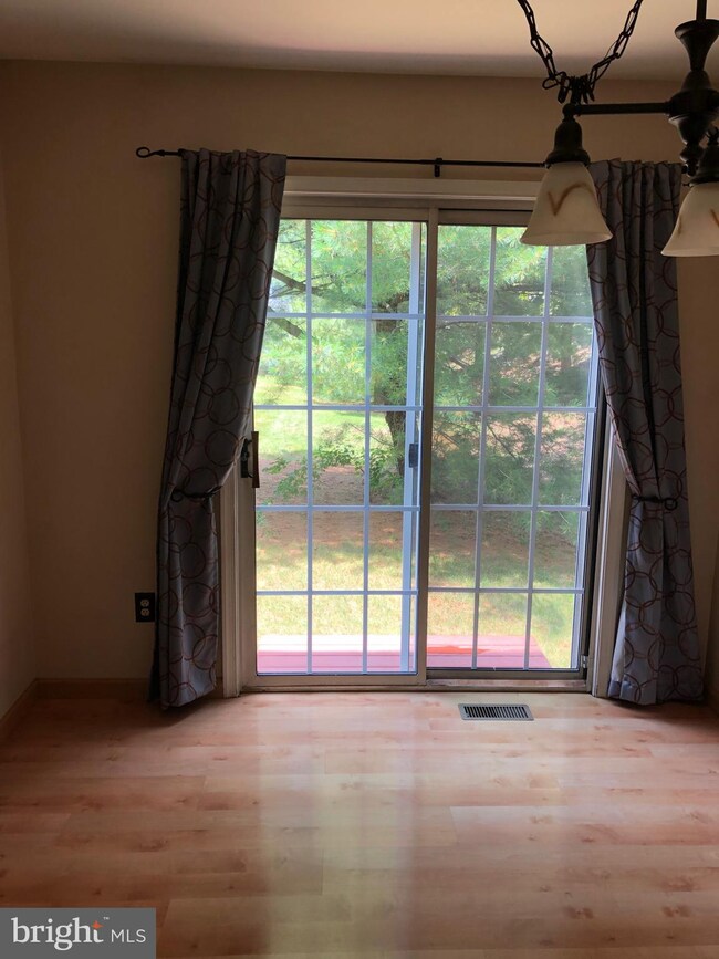 3944 Captain Molly Cir unit AIN, Doylestown, PA 18902 - photo 4