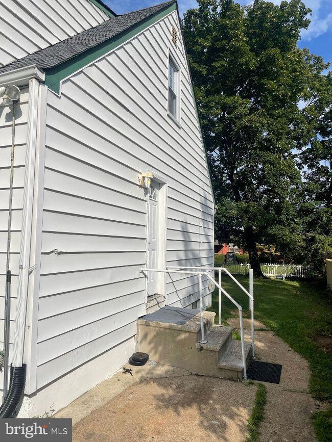 1609 Prospect St, Ewing, NJ 08638 - photo 5