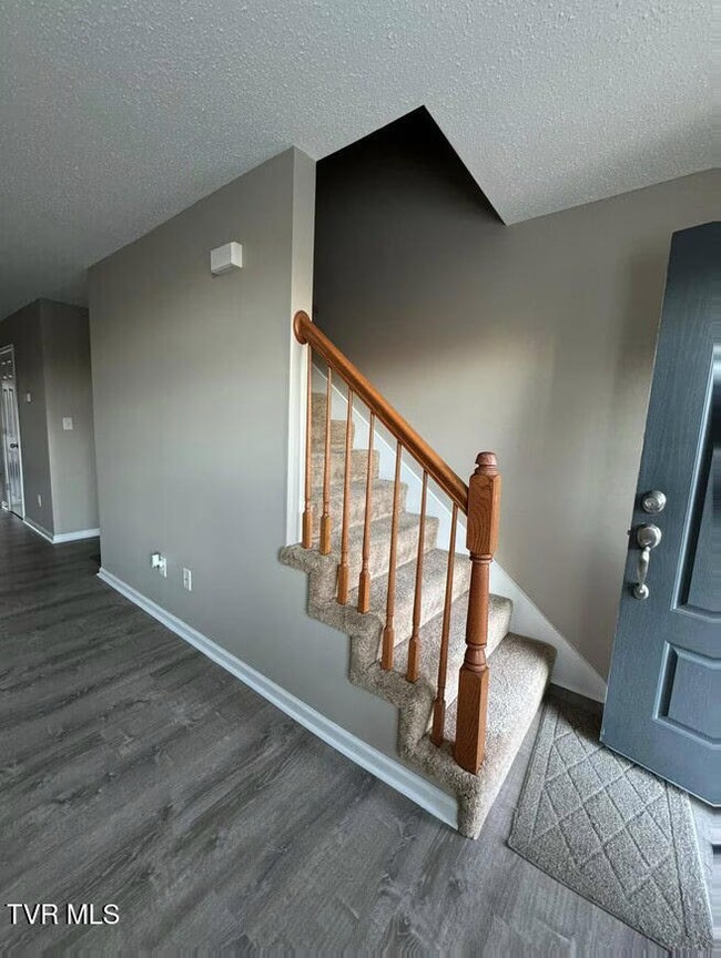 119 Amanda Ln, Bristol, TN 37620 - photo 5