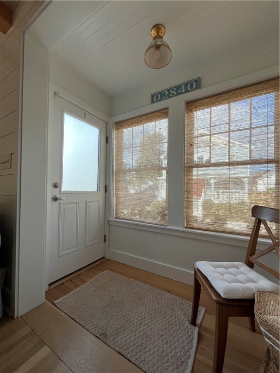 21 Connection St, Newport, RI 02840 - photo 7