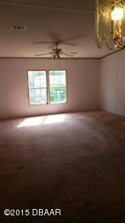 1904 Woodcrest living