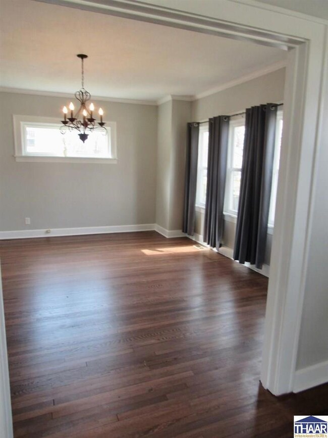 259 W Beech St, Sullivan, IN 47882 - photo 4