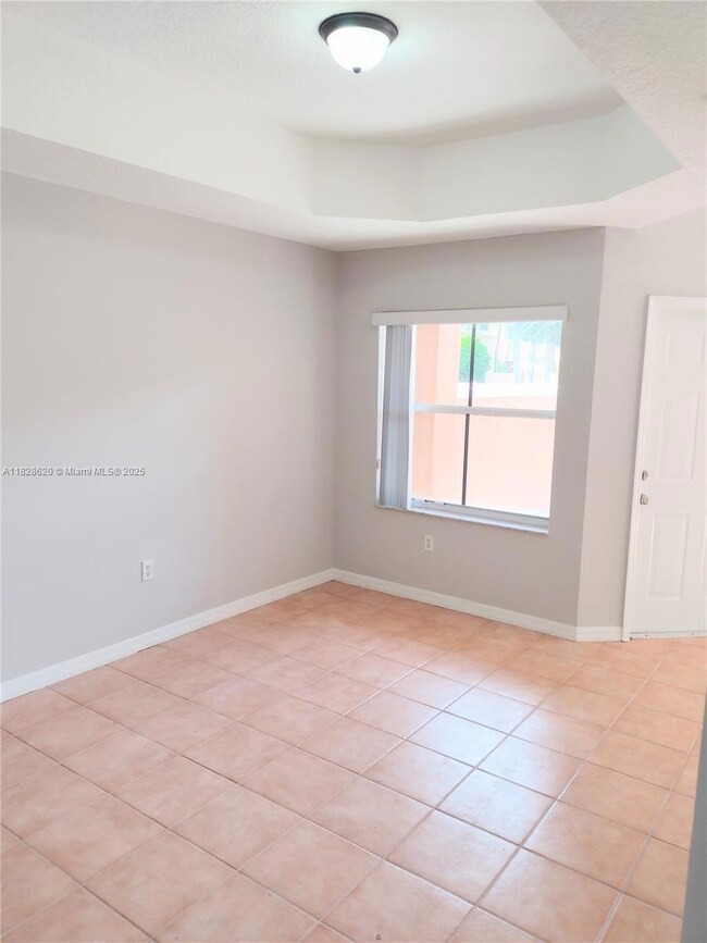 654 SW 106th Ave unit 1502, Pembroke Pines, FL 33025 - photo 5