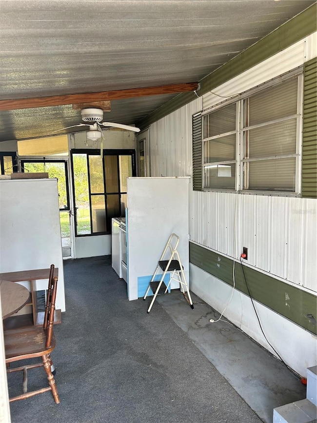 572 Marina Ln, Tavares, FL 32778 - photo 2