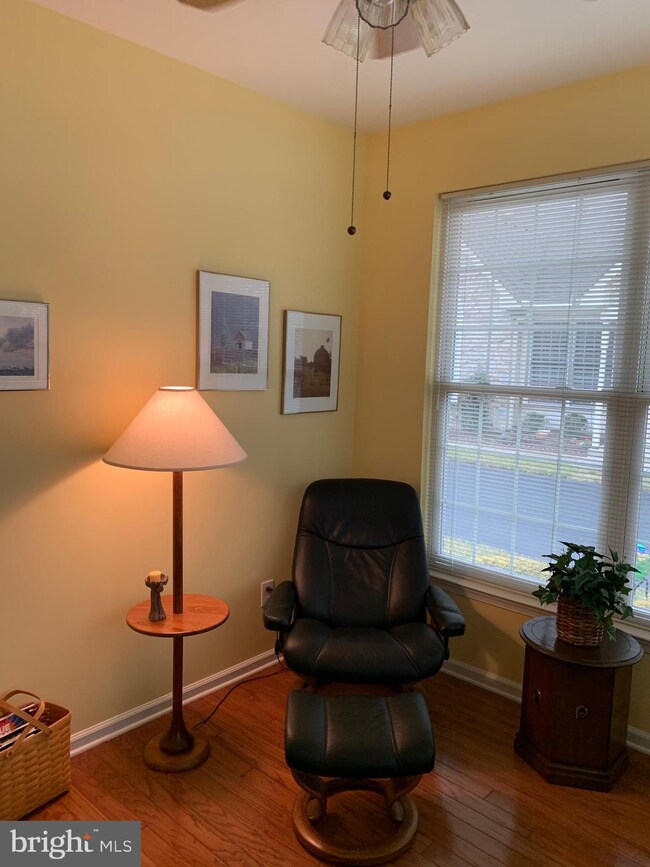 911 Daylily Dr unit V184, Langhorne, PA 19047 - photo 6