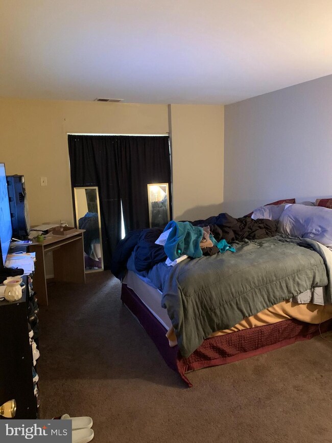 8016 Craig St, Philadelphia, PA 19136 - photo 5