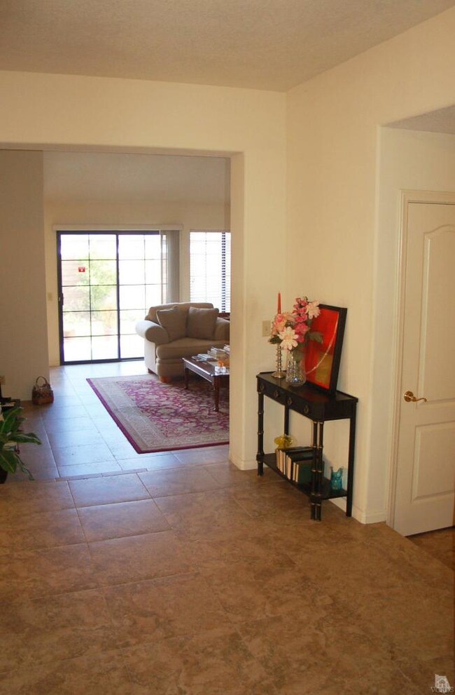 2148 Mapleleaf Ave, Newbury Park, CA 91320 - photo 2