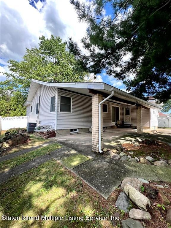 98 Vedder Ave, Staten Island, NY 10302 - photo 7