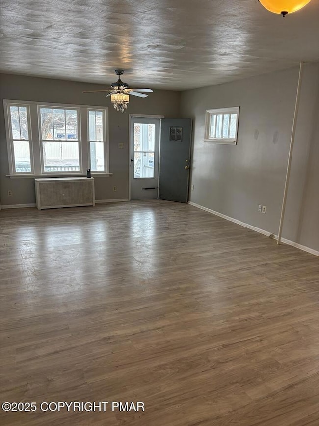 27 Edison St, Wilkes-Barre, PA 18702 - photo 3