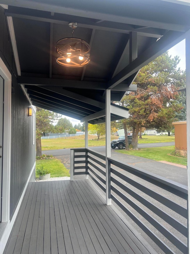 61445 SE 27th St unit 100, Bend, OR 97702 - photo 5