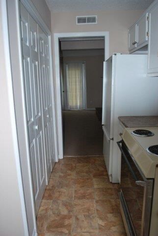 210 Bracken Place, Jacksonville, NC 28540 - photo 3