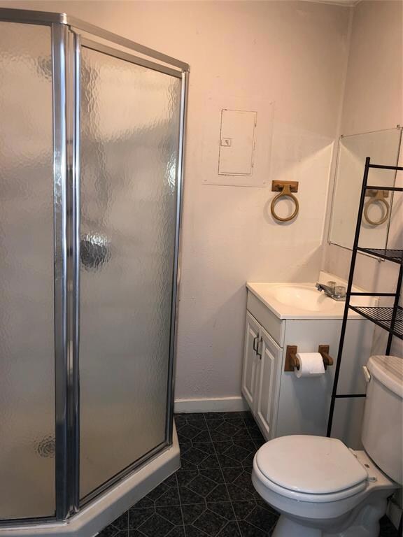 1811 Mercedes Rd, Denton, TX 76205 - photo 3