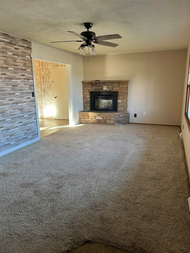2107 11th St, Cody, WY 82414 - photo 2