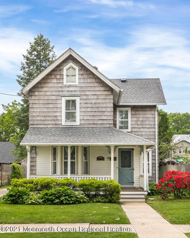 31 Curtis Ave Manasquan NJ-large-003-006