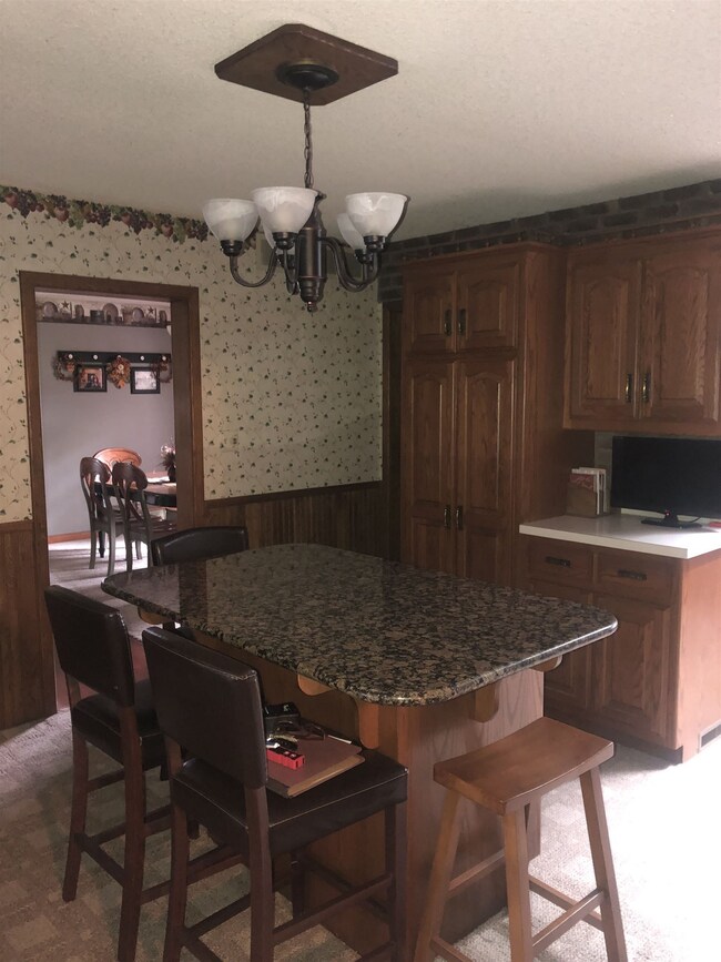 2535 E Markle Rd, Huntington, IN 46750 - photo 4