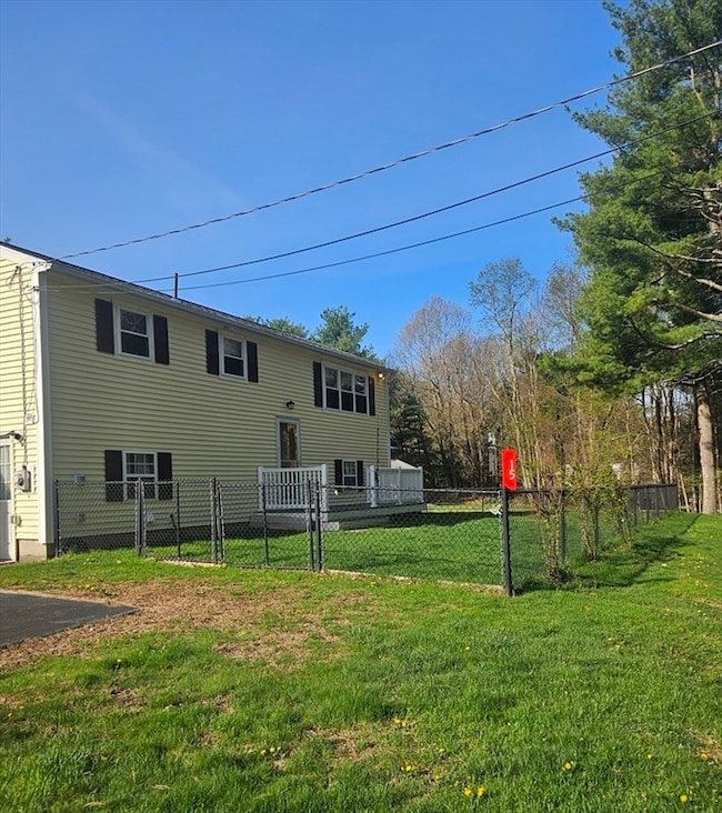 15 Depot Rd, Spencer, MA 01562 - photo 2