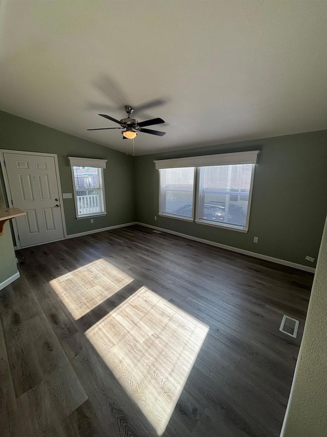 6245 Freedom Ln, Citrus Heights, CA 95621 - photo 2