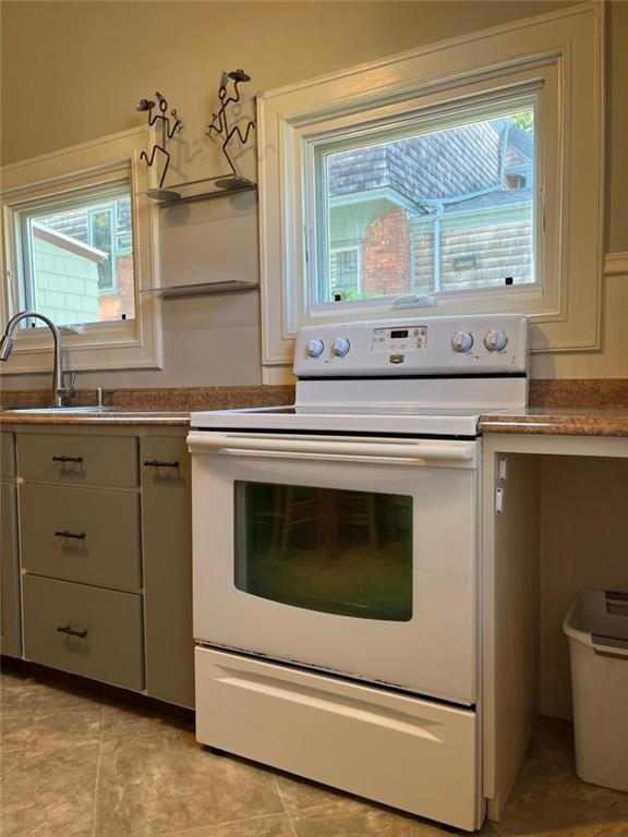 38 Rhode Island Ave unit 1, Newport, RI 02840 - photo 6