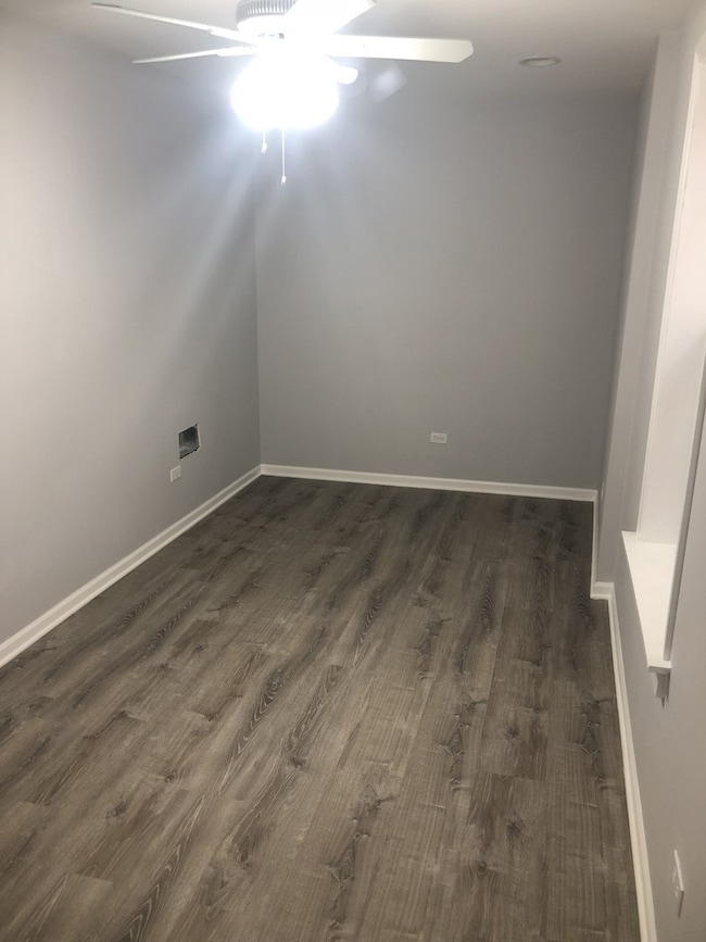 3302 S Hamilton Ave unit 1, Chicago, IL 60608 - photo 5