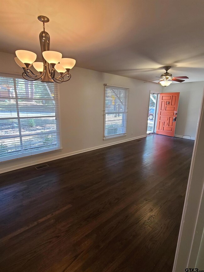3017 Jan Ave, Tyler, TX 75701 - photo 2