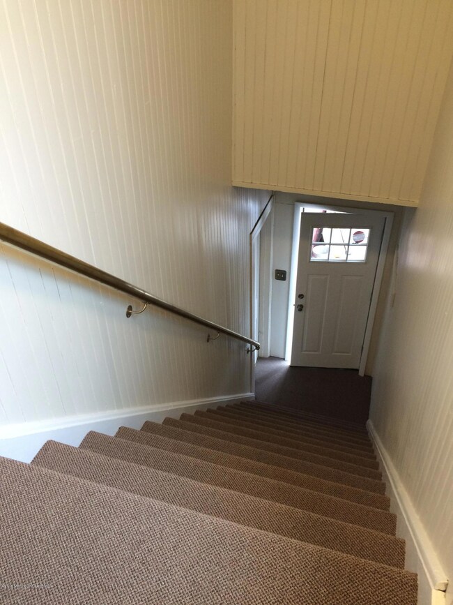 164 Rumson Rd unit 2nd Floor, Little Silver, NJ 07739 - photo 3