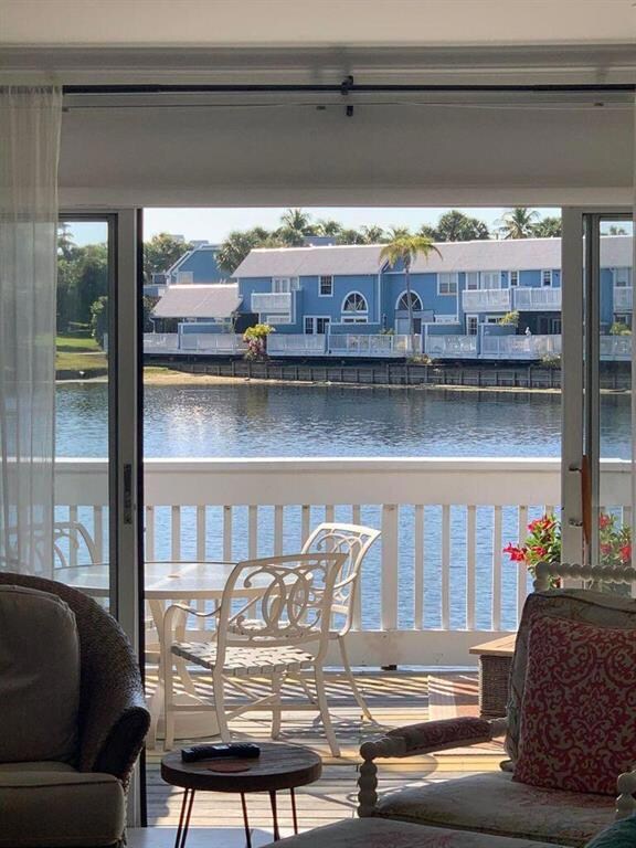 1217 Ocean Dunes Cir, Jupiter, FL 33477 - photo 4