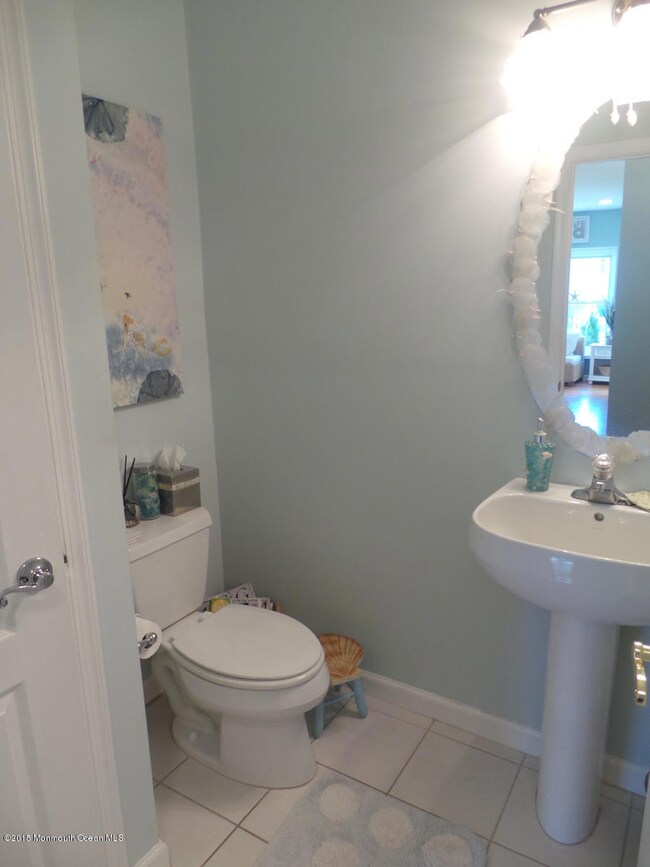 southpointecondo303halfbath