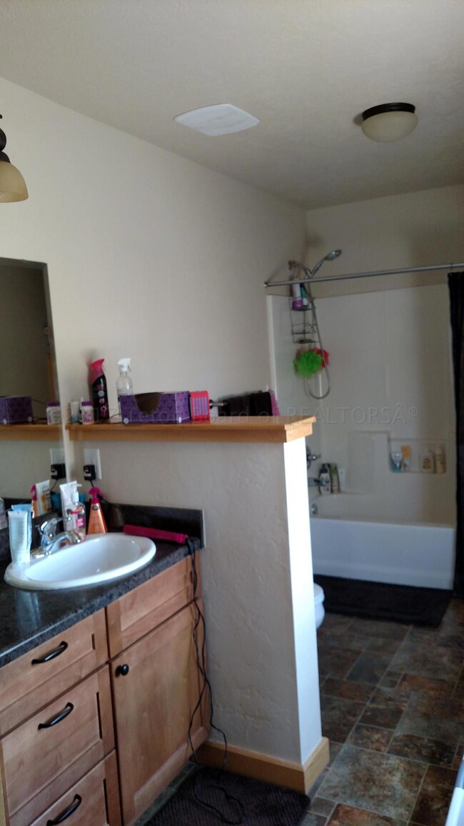 Par Master Full Bathroom