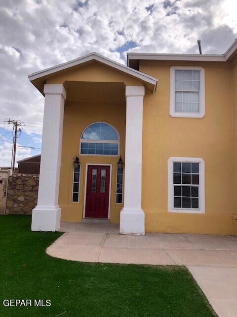 13700 Paseo Rico Cir, El Paso, TX 79928 - photo 2