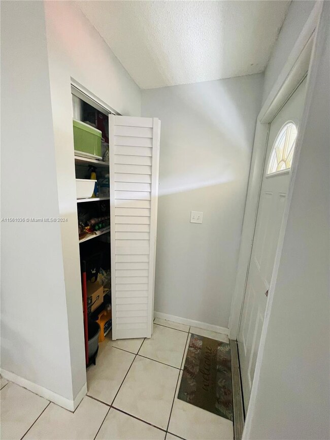 15480 SW 82nd Ln unit 222, Miami, FL 33193 - photo 6