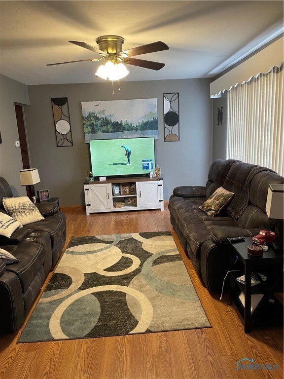 711 Winfield Ave, Findlay, OH 45840 - photo 3