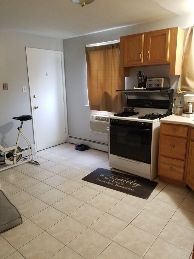 14633 Keystone Ave unit 2C, Midlothian, IL 60445 - photo 5