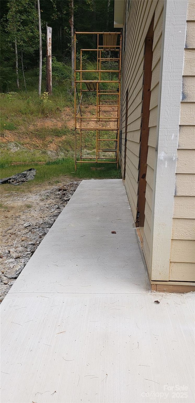 498 Coxes Creek Rd, Burnsville, NC 28714 - photo 5