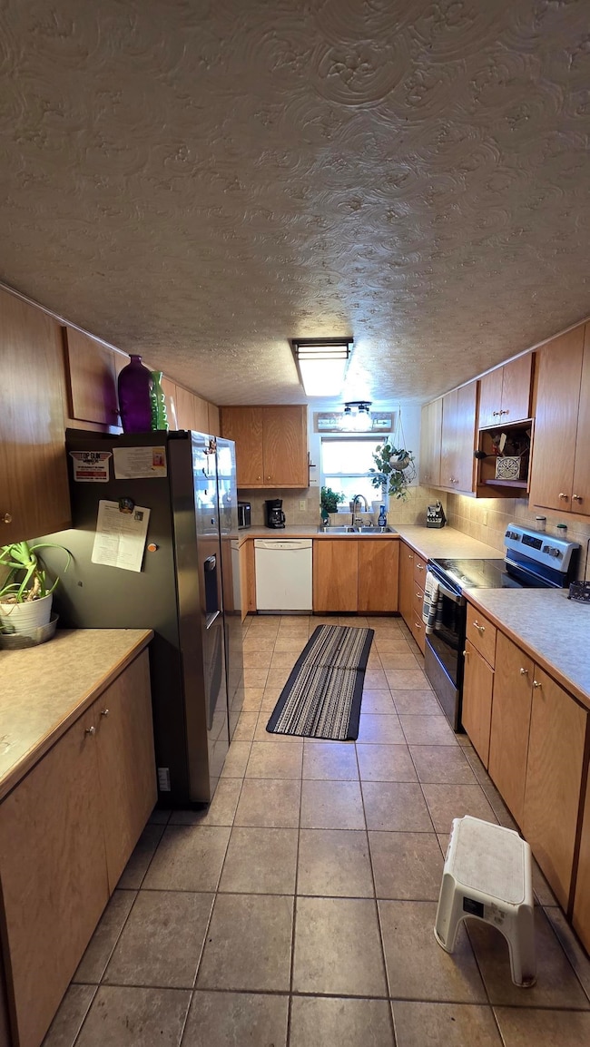 6811 N Altamont St, Spokane, WA 99217 - photo 7