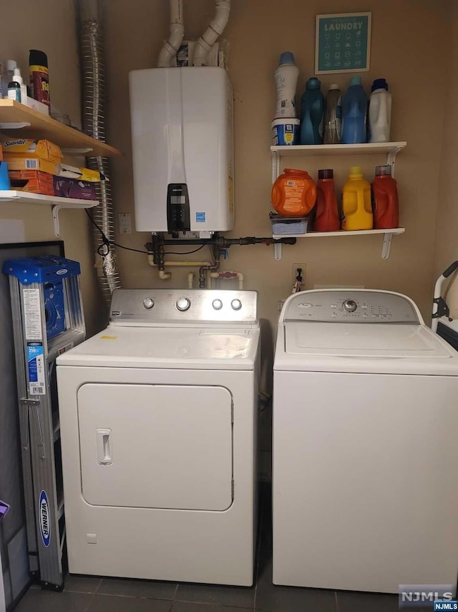 105 Broad St unit 205, Newark, NJ 07104 - photo 6