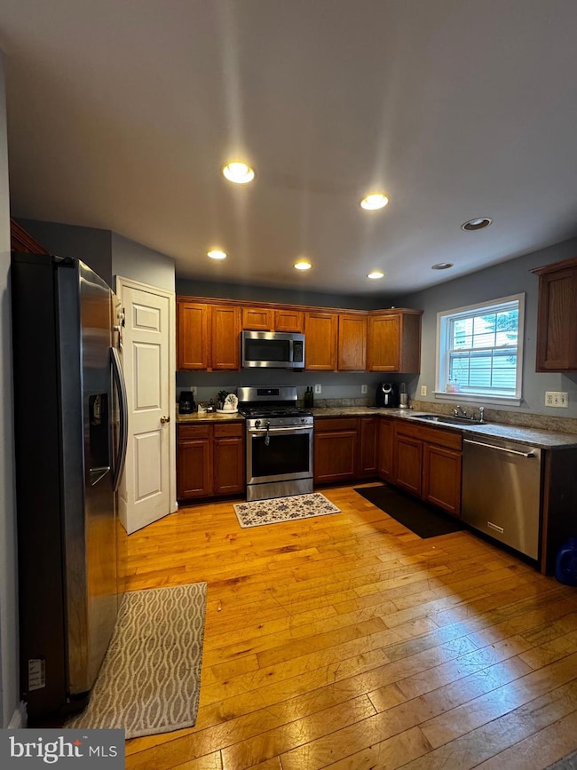 6813 Avalon Isle Way, Gainesville, VA 20155 - photo 4