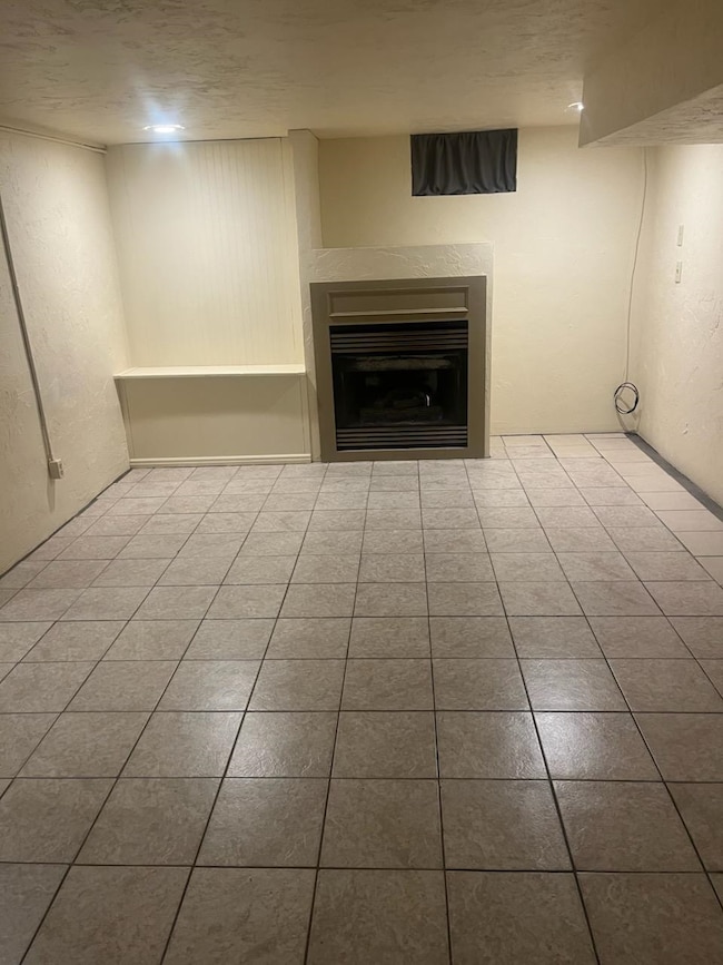 2401 S Jackson St, Appleton, WI 54915 - photo 2