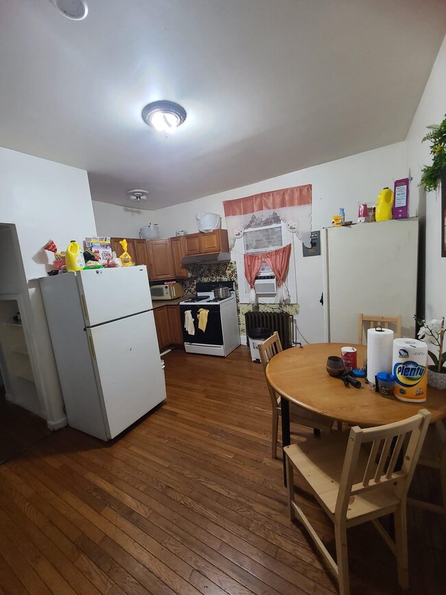 6015 Jefferson St, West New York, NJ 07093 - photo 2
