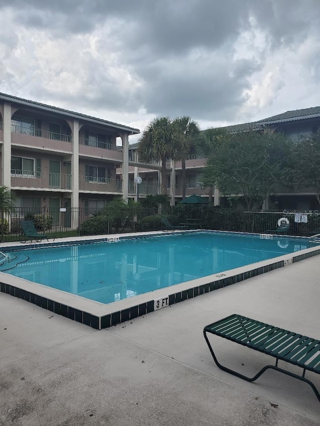128 Water Front Way unit 100, Altamonte Springs, FL 32701 - photo 2