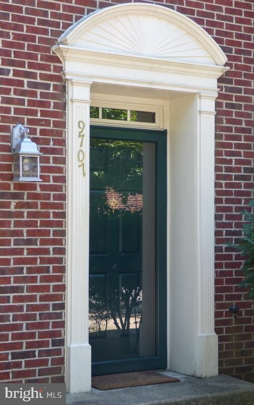 9707 Juniper Dr, Bowie, MD 20721 - photo 2