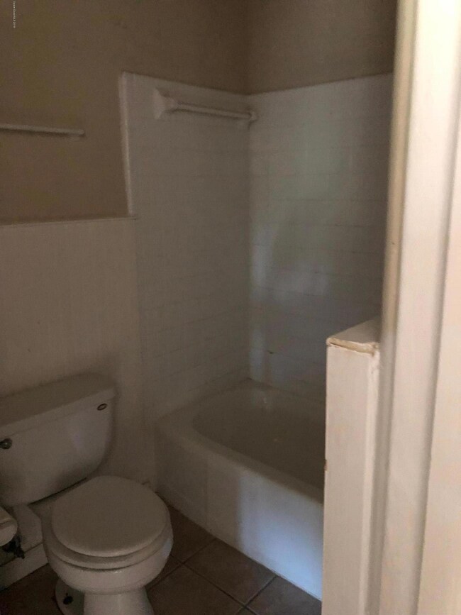 490 S Orlando Ave unit 27, Cocoa Beach, FL 32931 - photo 3