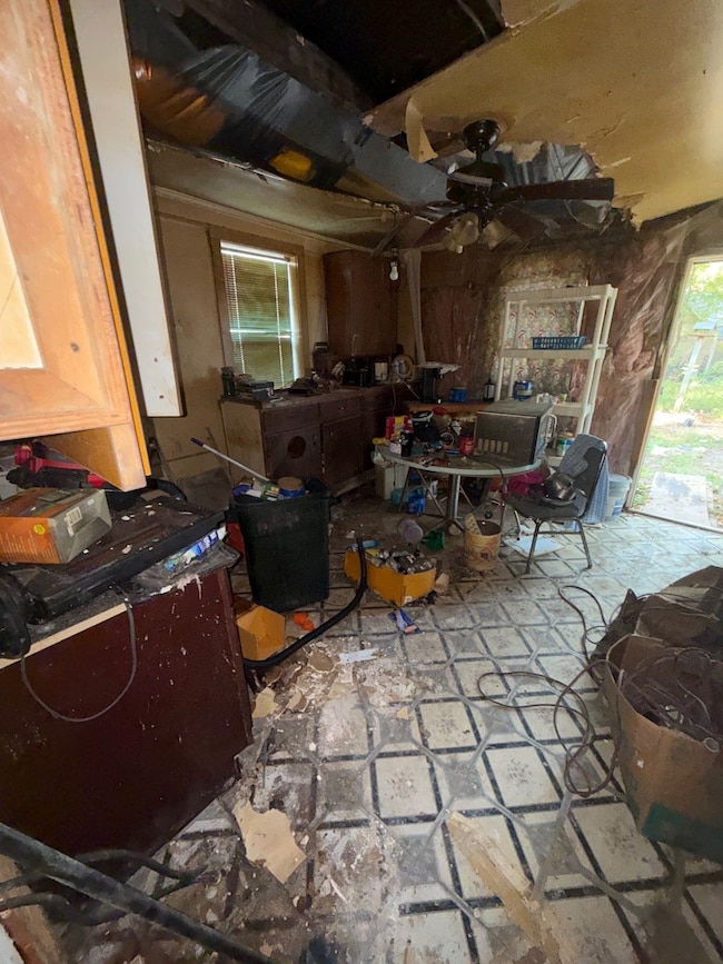 3702 Grey Rd, Memphis, TN 38108 - photo 7