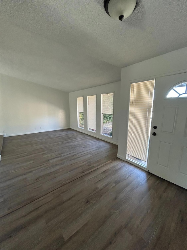 916 Springoak Way, Stockton, CA 95209 - photo 6