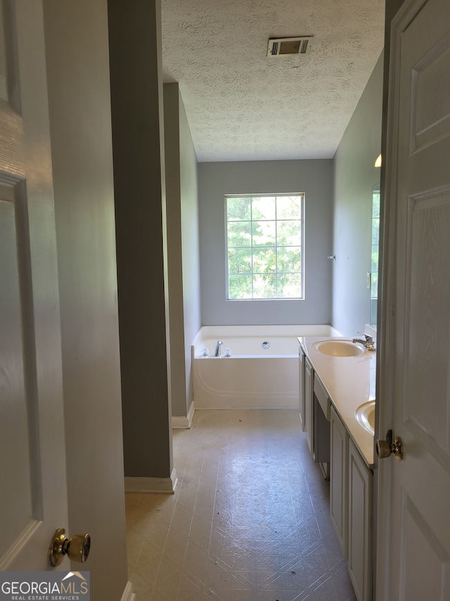 3715 Micah Ct, Ellenwood, GA 30294 - photo 7