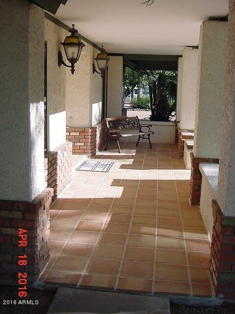 Front Porch Area 2