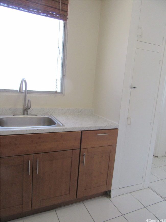 1127 Davenport St unit 406, Honolulu, HI 96822 - photo 6