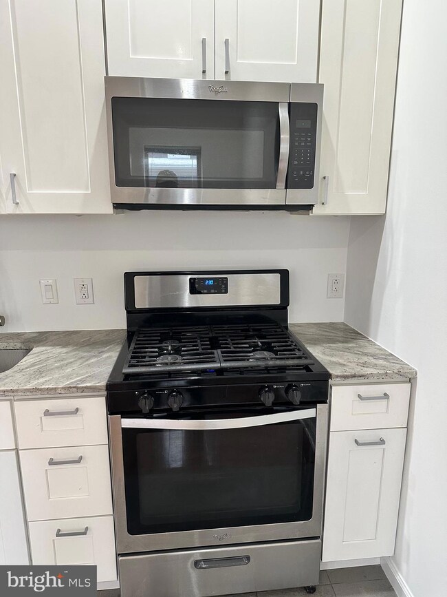 1128 S 19th St unit A, Philadelphia, PA 19146 - photo 4