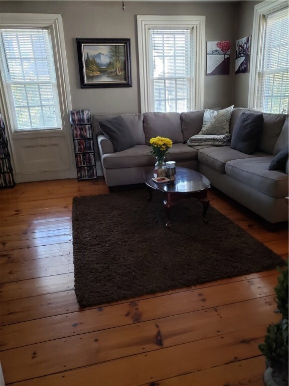 21 Pallas St, Providence, RI 02903 - photo 7