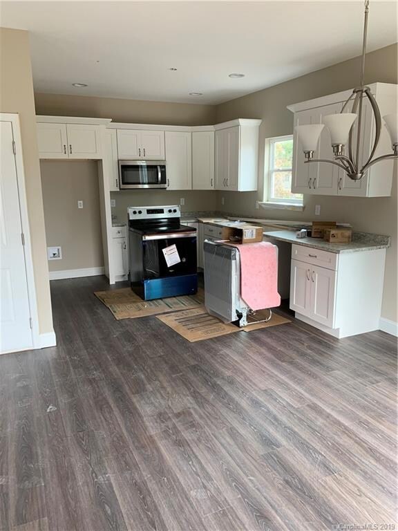 35 Alexander Ridge Dr, Leicester, NC 28748 - photo 4