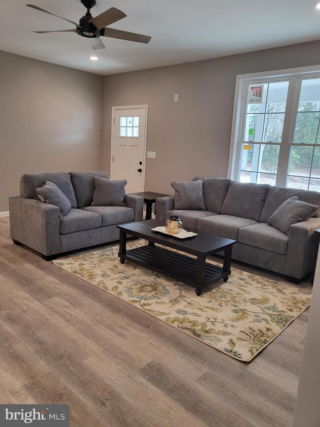 202 Oak Ln, Milton, DE 19968 - photo 4